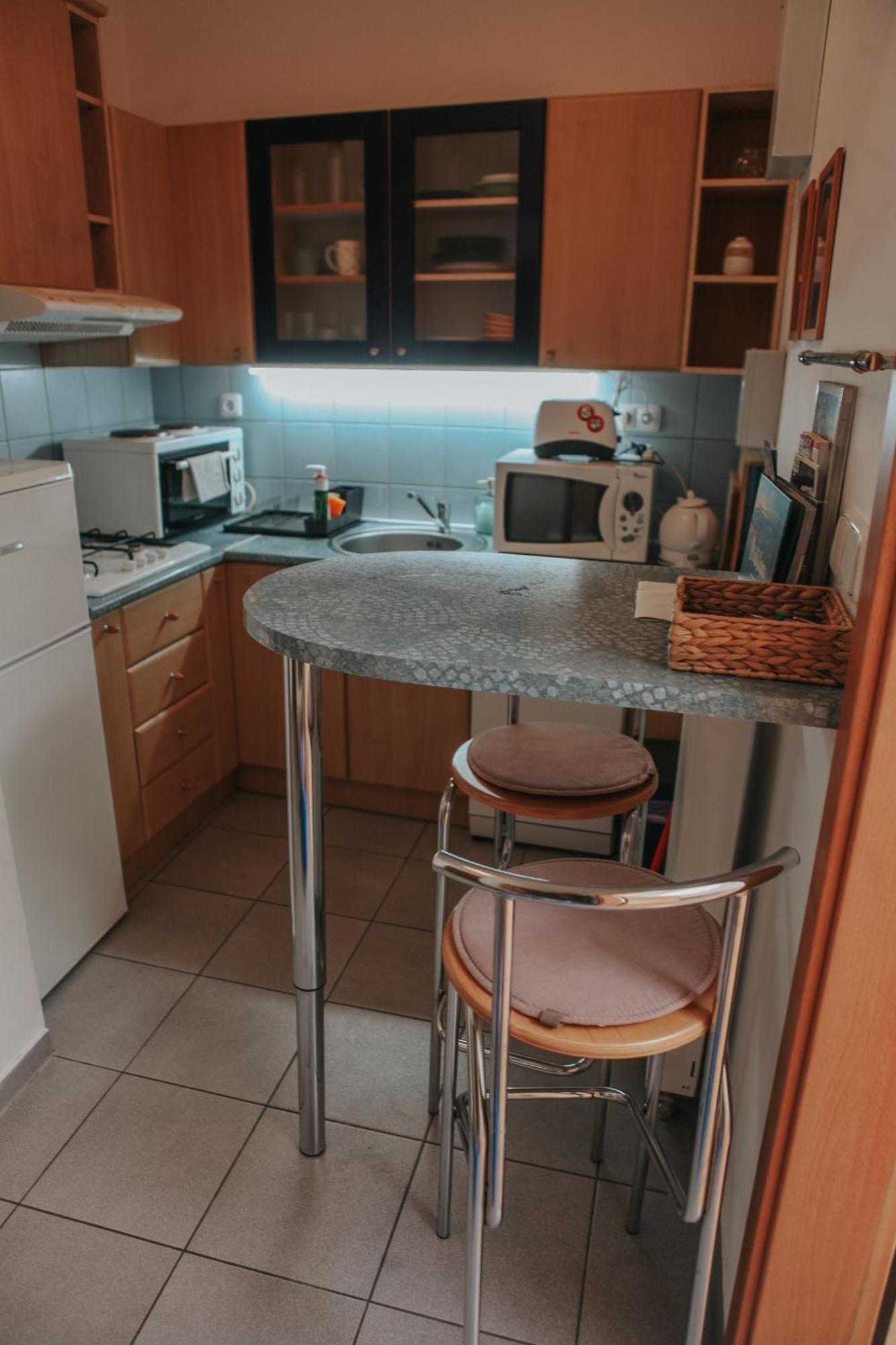 Cozy Apartment In The Heart Of The Historic City Братислава Екстериор снимка
