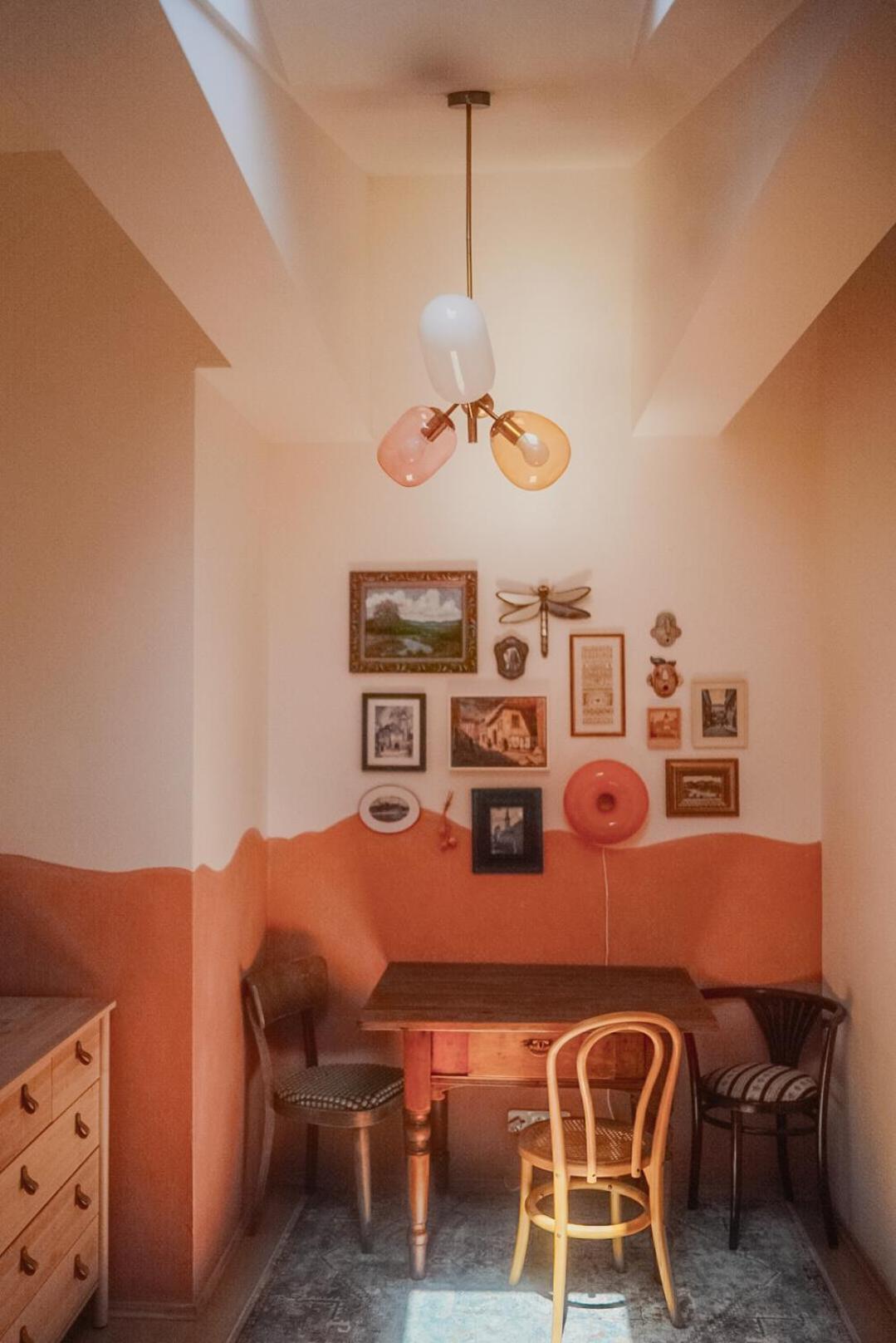 Cozy Apartment In The Heart Of The Historic City Братислава Екстериор снимка